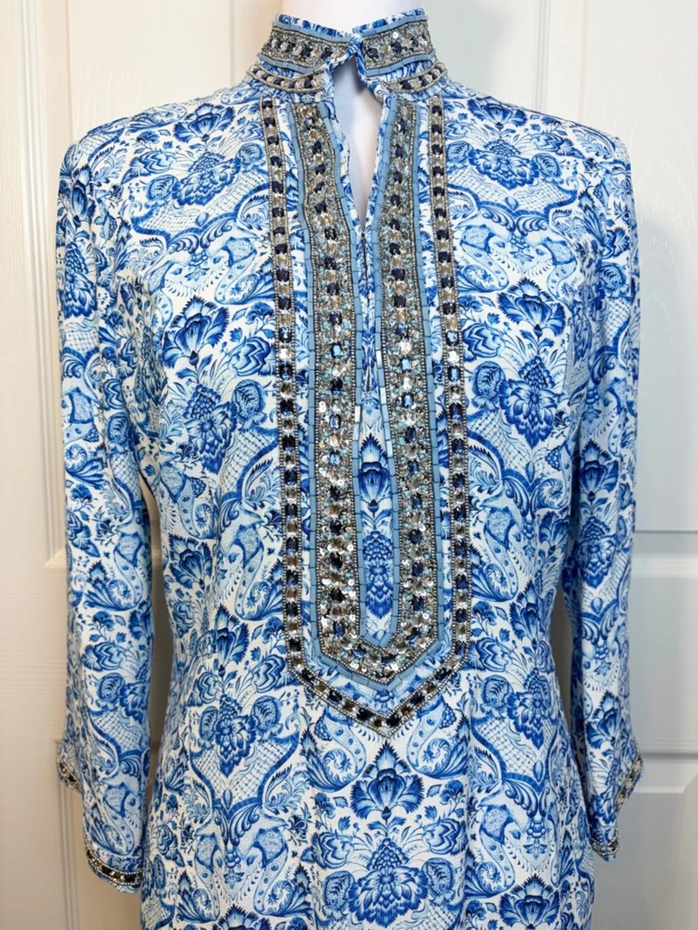 Nicoblu Beaded Resort Dress Blue White Mediterranean Luxe Size 6 - Picture 4 of 15